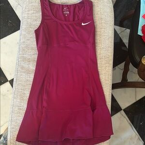 Tennis Nike purple court dress